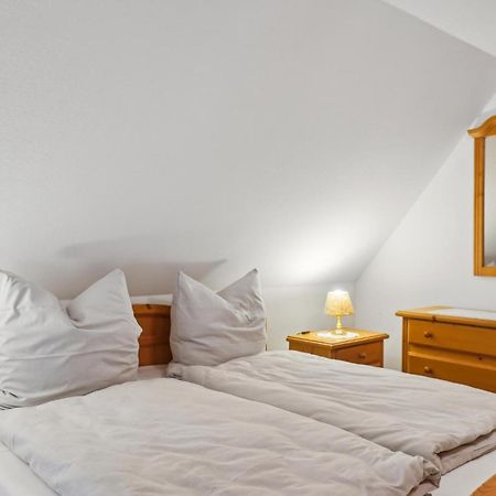 2 Bedroom Lovely Apartment In Dagebuell Exterior photo